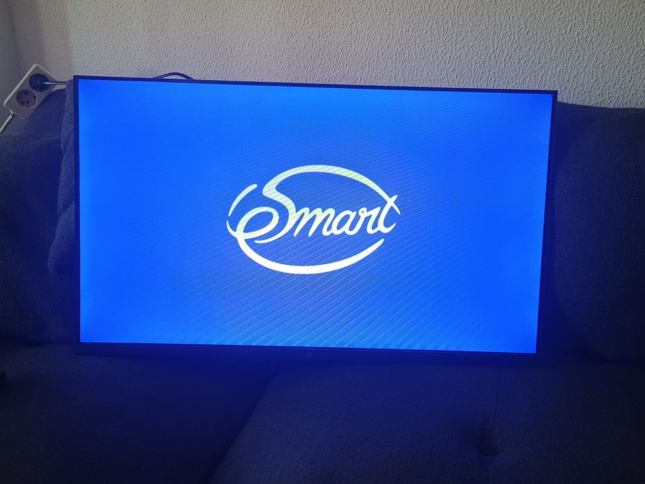 Televisão eSmart MIDE32STV de 32 polegadas