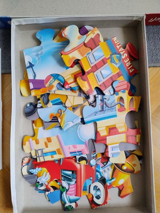 2x Puzzle maxi trefl Peppa i Myszka Miki