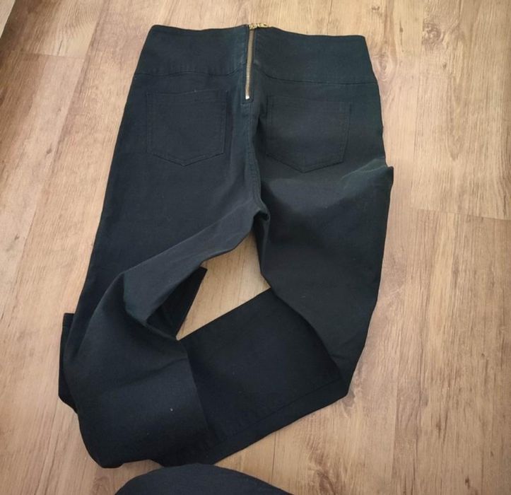 Джинси розпродаж