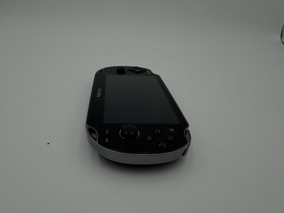 PS Vita idealna etui