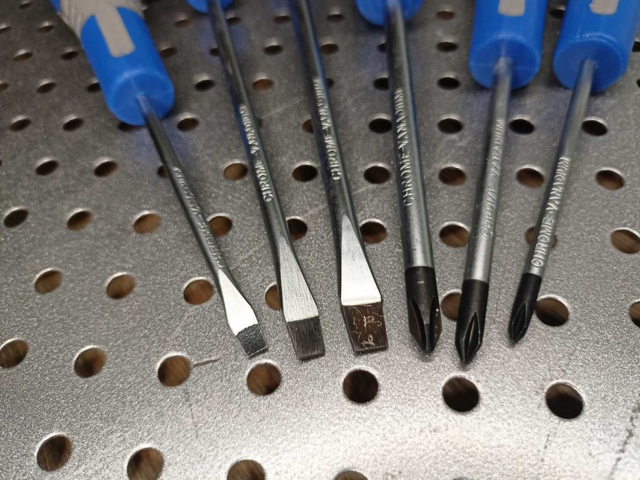 Śrubokręty wkrętaki z magnesowymi końcówkami 6 szt. zestaw śrubokrętów