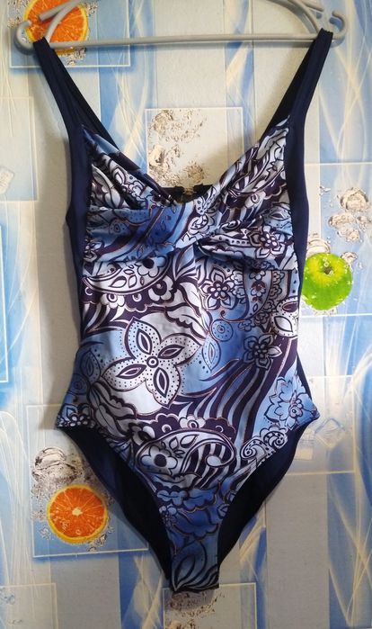 Продам женское белье и купальники-36,40,44,46,48 ра