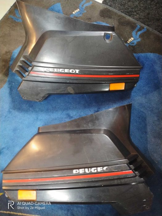 Carenagem lateral scooter Peugeot ST