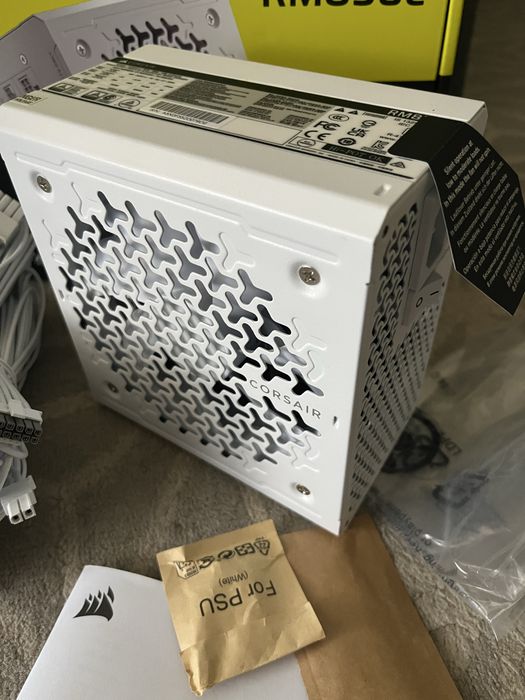 Fonte de Alimentação Corsair RM850e garantia