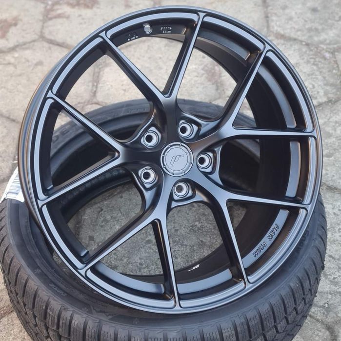 Lekkie Japan Racing SL01 19x8,5 ET45 5x112 Mercedes A Klasa A200 A220