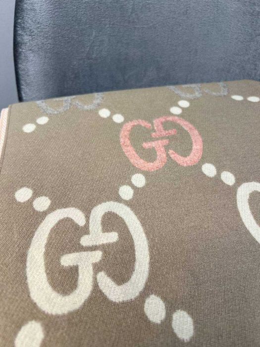 Кашеміровий двоколірний шарф Gucci