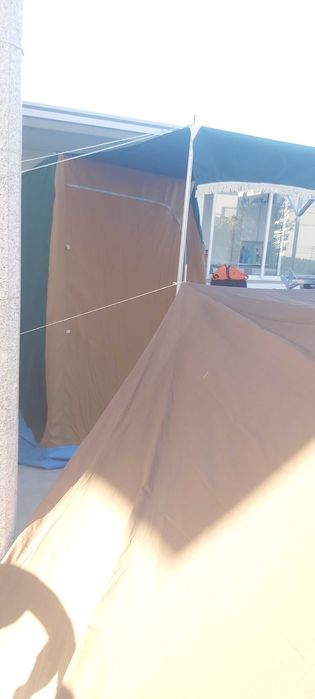 Barraca de praia quadrangular