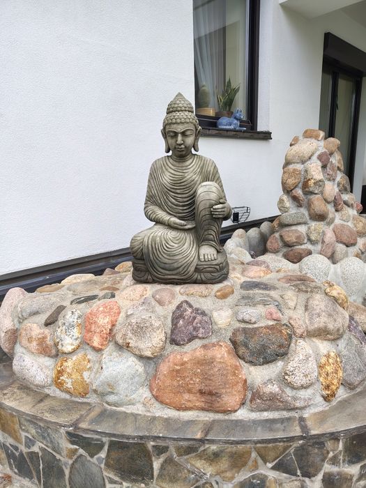 Figura betonowa  antyczny Budda