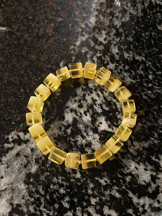 Bransoleta z bursztynu