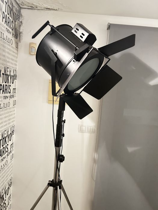 Holofote de iluminado para cinema