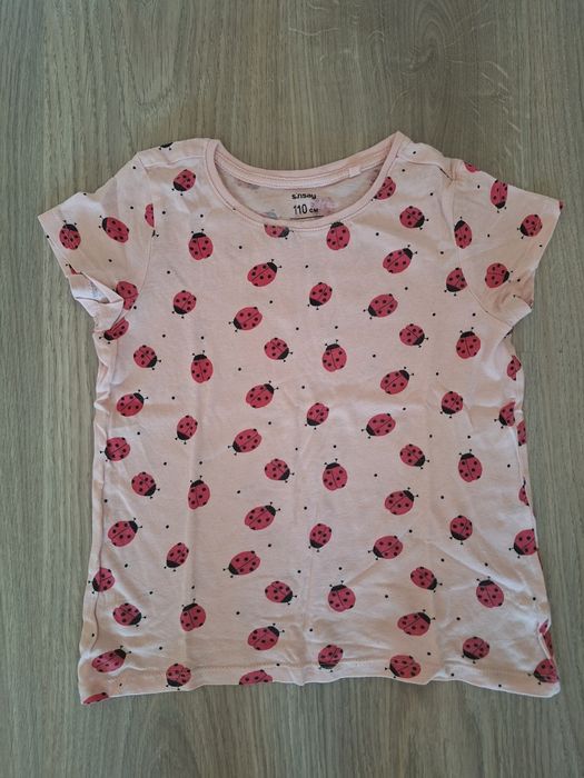 Koszulka, T-shirt dla dziewczynki w Biedronki, r.110