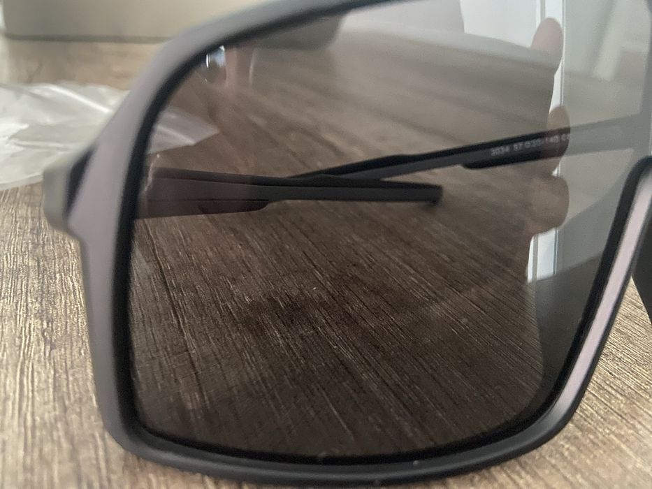 Óculos Sol tipo Oakley Sutro