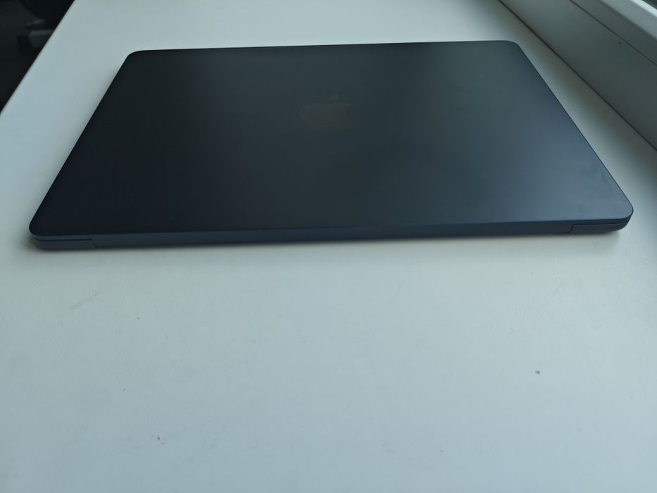 MacBook Air m4 16/256