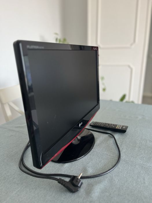 TV LG (22 polegadas)