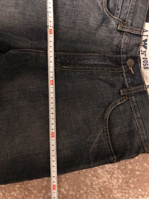 Продам новые мужские джинсы (made in Italy)