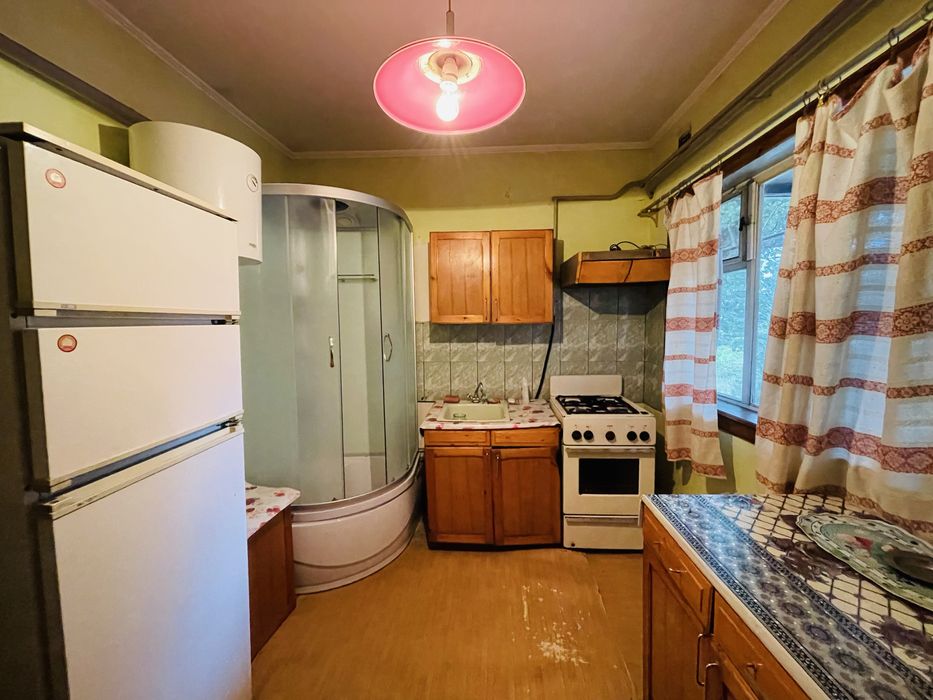 **Здам в оренду частину будинку в районі Бойовоі