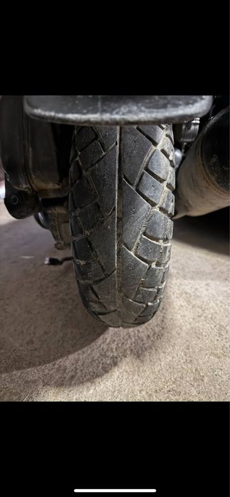 Продам скутер Piaggio zip 100