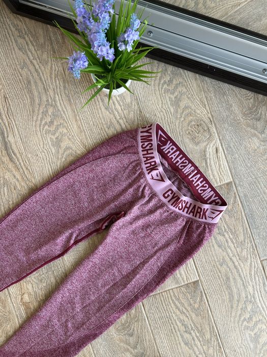 Спортивні лосіни Gymshark