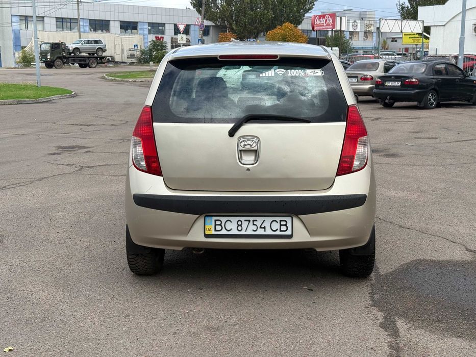 Продам HYUNDAI i10 1.1 автомат 2008р