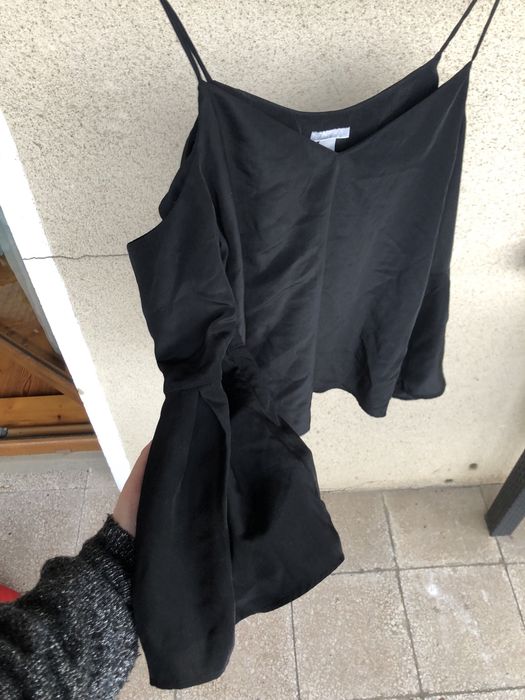 Bluzka H&M opuszczone rękawy