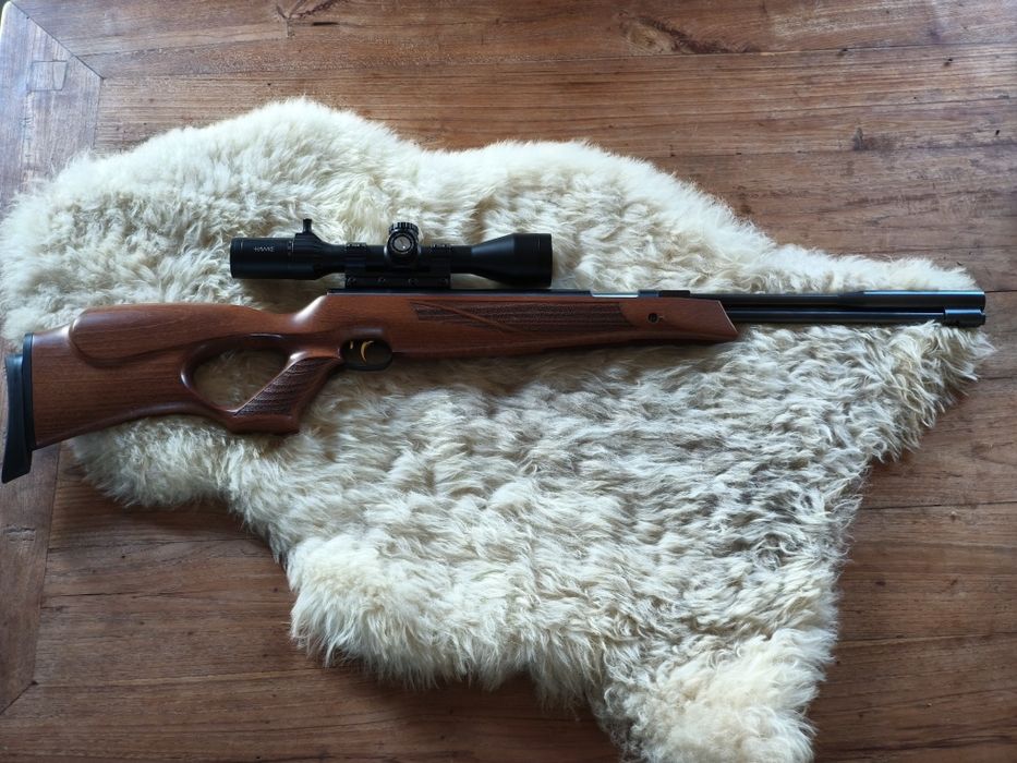 Carabina Weihrauch HW97KT (5.5mm) + Mira Hawke Frontier FFP + Extras