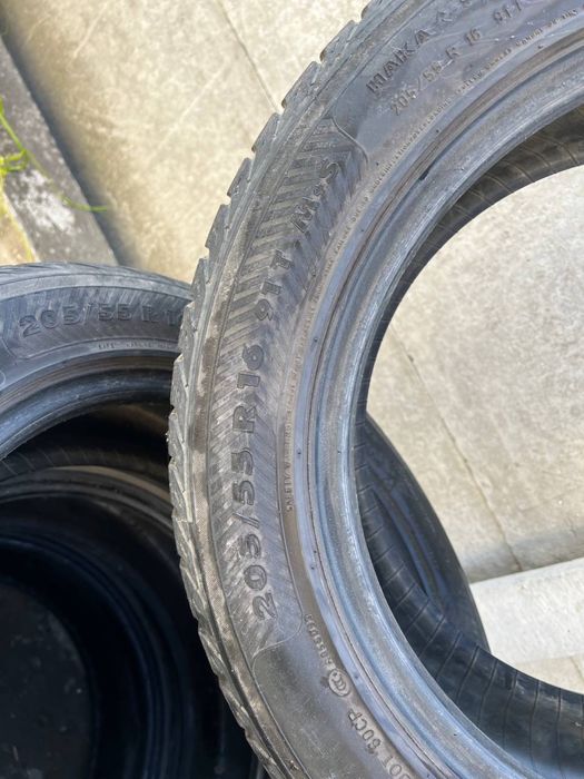 Продам NOKIAN 205/55 R16 , 4шт, Зима
