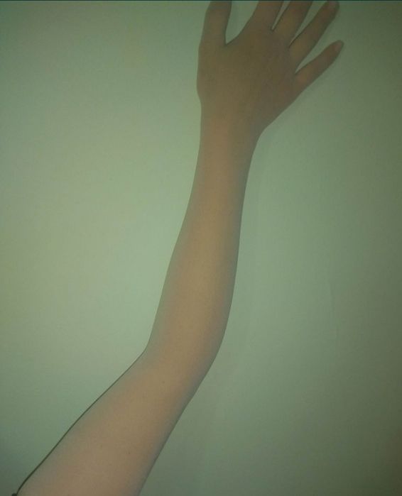 Pończochy, długie rękawiczki nylonowe