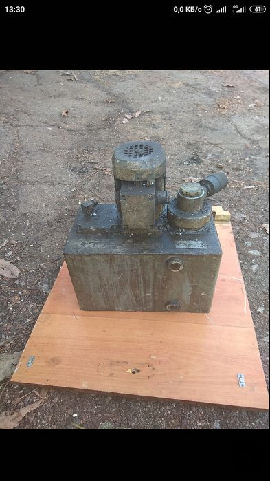 Передняя бабка  16Б16.