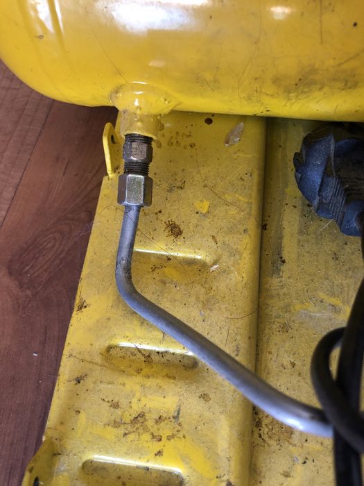 butla na sprężone powietrze z osprzętem do sprężarki stanley