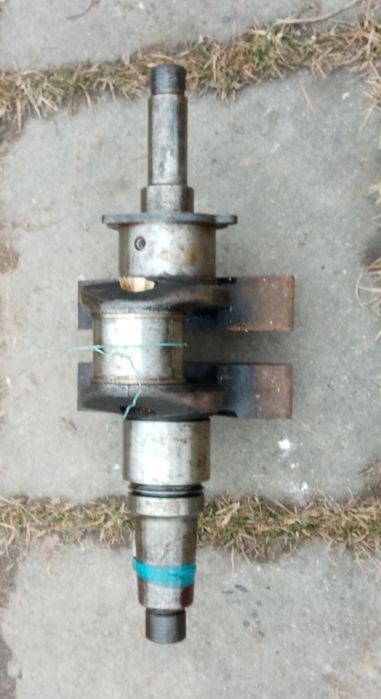 Zestaw naprawczy silnika ES-320, S18 (głowica+wał)