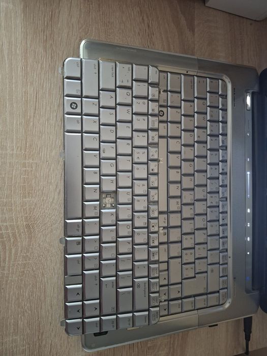 Sprzedam laptopa HP pavilion dv5 1210ew