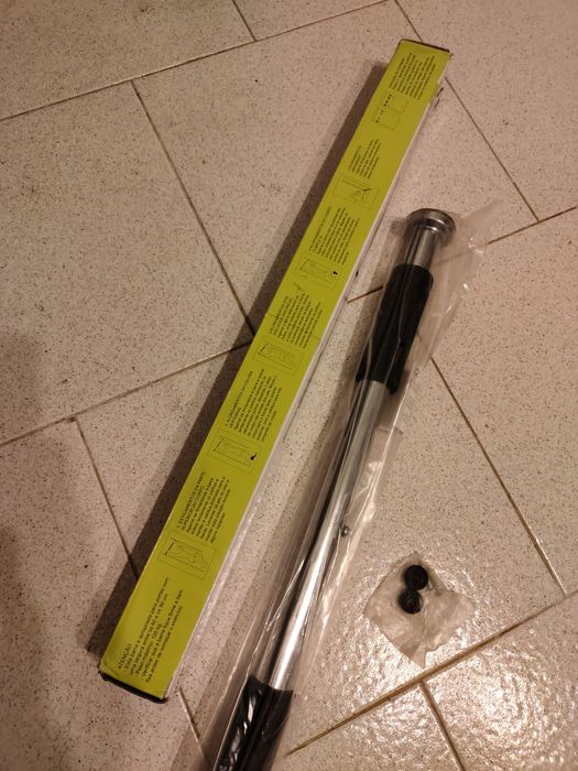 Barra de ginástica para elevações com instalação em portas