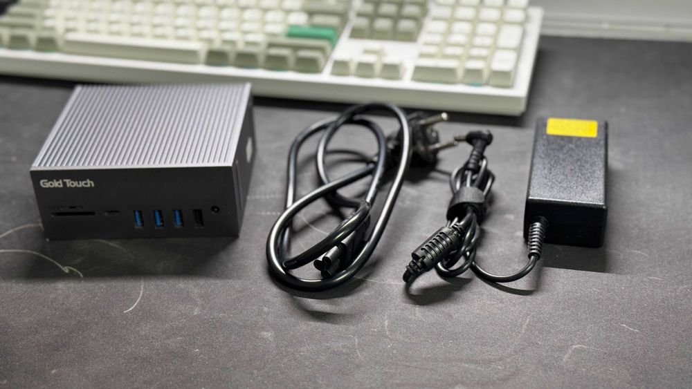 Док-станція GoldTouch SU-C310 USB-C / Thunderbolt для MacBook, 3 монітори, HDMI, DP, LAN