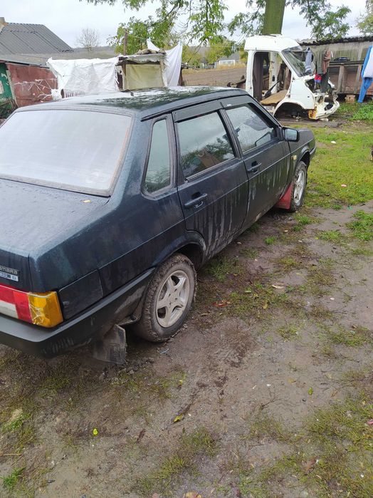 Продам ваз 21099