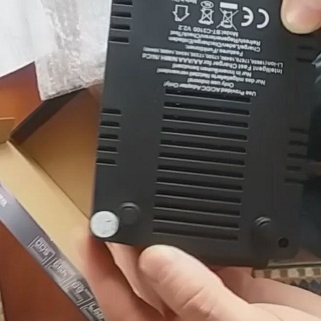 Зарядний пристрій OPUS  BT-C3100 v. 2.2 НОВИЙ