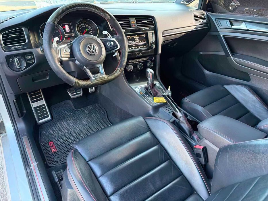 Volkswagen Golf GTI S      2015
