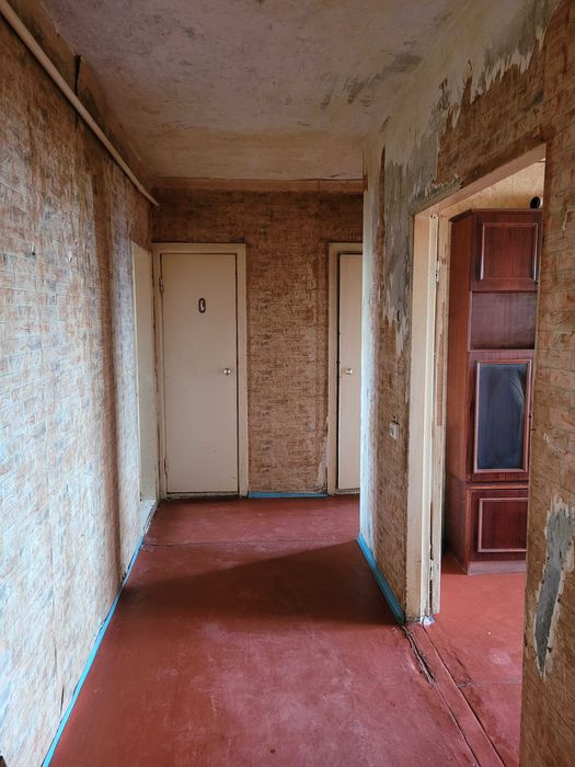 Продам 3-х комнатную квартиру, район Ласточка. Торг