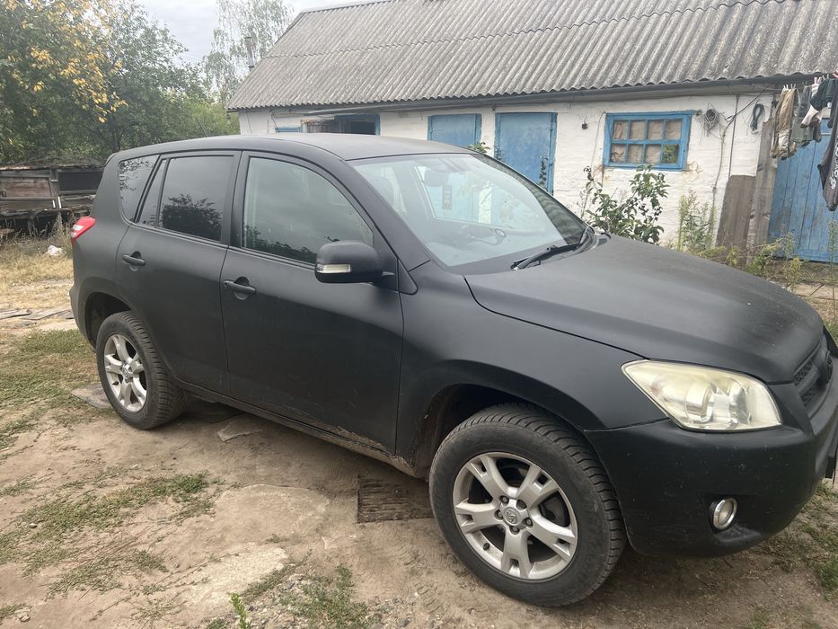 Продам Toyota rav4