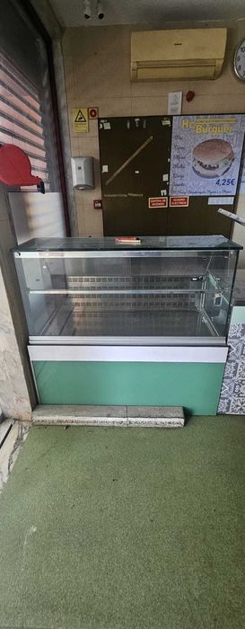 Venda Urgente — Lote Equipamento Restauração / Cozinha Industrial — 3000€