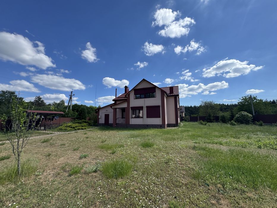 Продається гарний будинок 265м2 з ремонтом, село Дівички, 25 соток. Ексклюзив. Без %.
