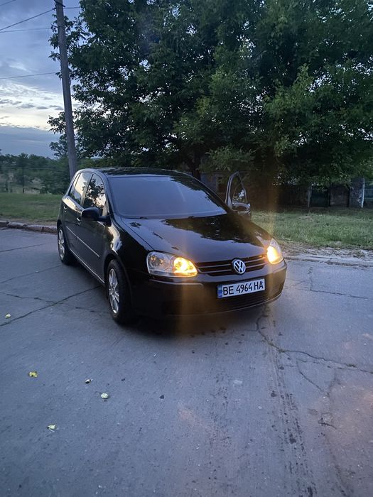 Продам ГОЛЬФ 5 !