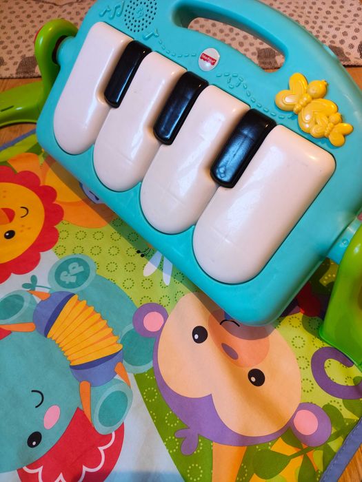 Ginásio de atividades - Pés e Mãos da Fisher Price