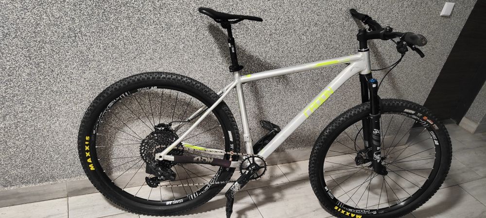 Rama rowerowa 29