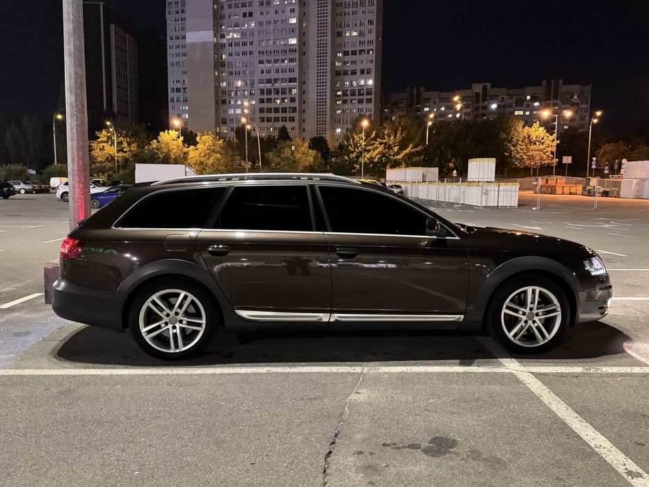 Audi A6  allroad quattro 2009 3.0