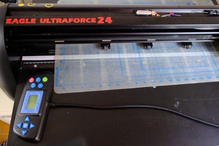 Máquina de corte Klic-N-Kut Eagle Ultraforce 24