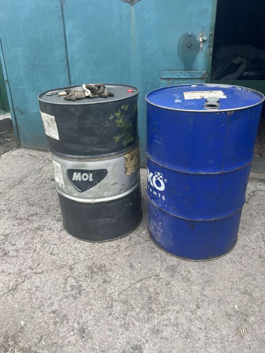 Бочки чистые 2шт