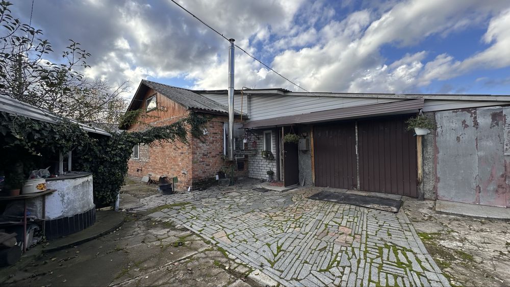 Продаж будинку в Оліївці зі зручностями та ремонтом