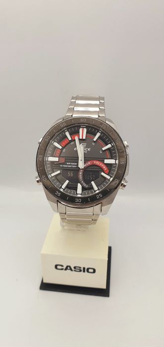 Casio Edifice Momentum - stoper, timer, alarm, czas światowy