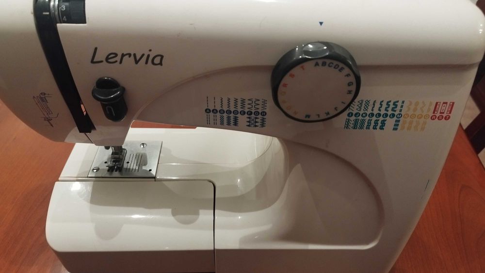 Máquina  de Costura