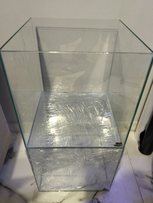 Promoção aquário cubo 30x30x30